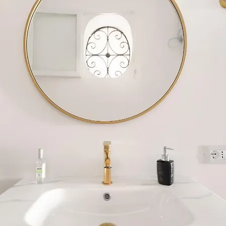 Apartment 124 Maqueda