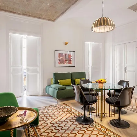 Apartment 124 Maqueda
